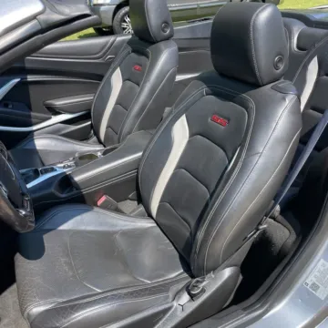 More photos of 2019 Chevrolet Camaro SS 2SS at Indy Auto Man - Indianapolis, IN