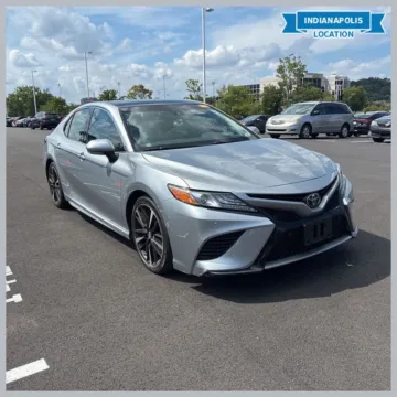 Silver 2018 Toyota Camry XSE V6 for sale in Indianapolis, IN