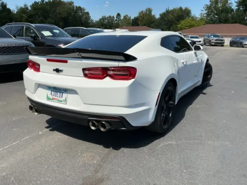 Another view of 2021 Chevrolet Camaro LT1 for sale in Indianapolis, IN at Indy Auto Man - Indianapolis