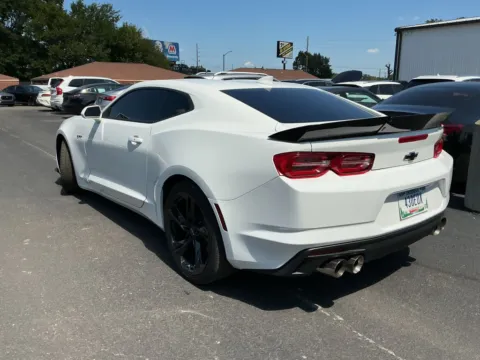 More photos of 2021 Chevrolet Camaro LT1 at Indy Auto Man - Indianapolis, IN
