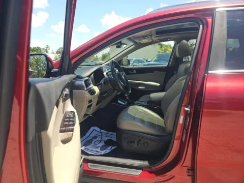 More photos of 2019 Kia Sorento EX Sport at Indy Auto Man - Indianapolis, IN