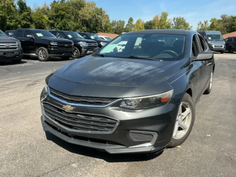 Photos of 2017 Chevrolet Malibu LS 1LS for sale in Indianapolis, IN at Indy Auto Man - Indianapolis