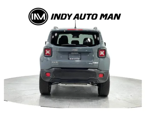 More photos of 2017 Jeep Renegade Latitude at Indy Auto Man - Indianapolis, IN