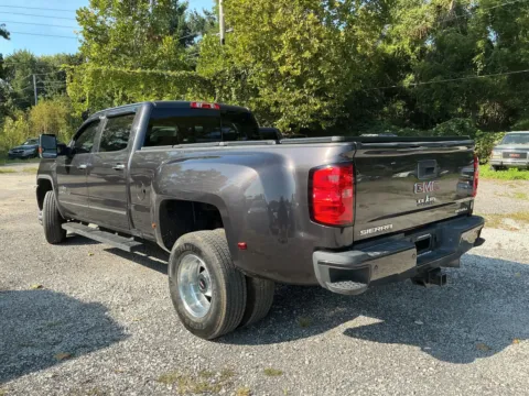 More photos of 2016 GMC Sierra 3500 HD Denali at Indy Auto Man - Indianapolis, IN