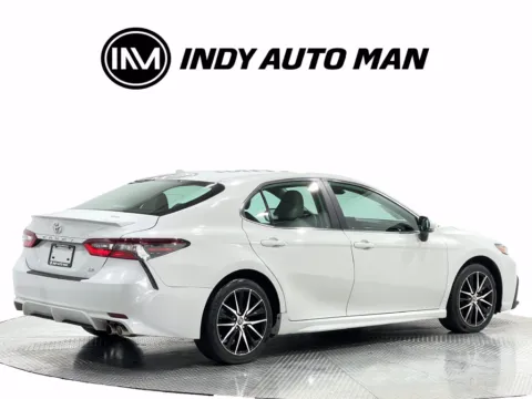 More photos of 2024 Toyota Camry SE at Indy Auto Man - Indianapolis, IN