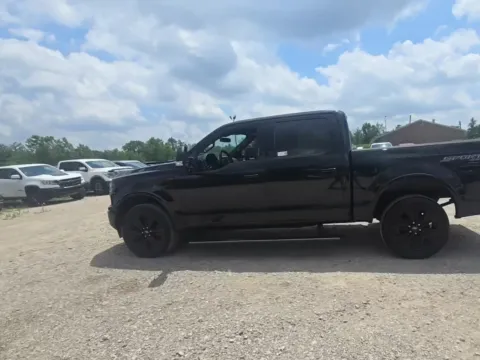 More photos of 2019 Ford F-150 Lariat at Indy Auto Man - Indianapolis, IN
