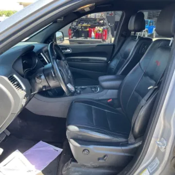 More photos of 2016 Dodge Durango R/T at Indy Auto Man - Indianapolis, IN