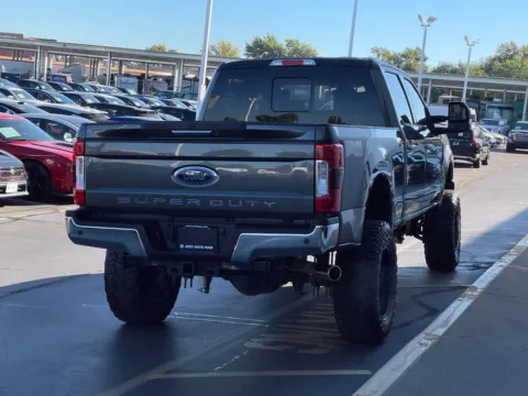 Another view of 2018 Ford F-250SD Lariat for sale in Indianapolis, IN at Indy Auto Man - Indianapolis