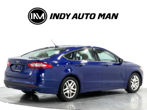More photos of 2013 Ford Fusion SE at Indy Auto Man - Indianapolis, IN