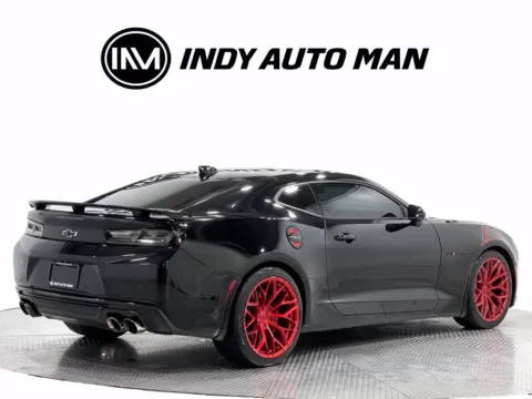 More photos of 2018 Chevrolet Camaro SS 2SS at Indy Auto Man - Indianapolis, IN