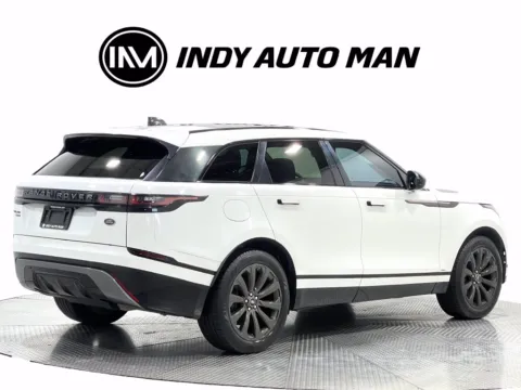 More photos of 2019 Land Rover Range Rover Velar SE R-Dynamic at Indy Auto Man - Indianapolis, IN