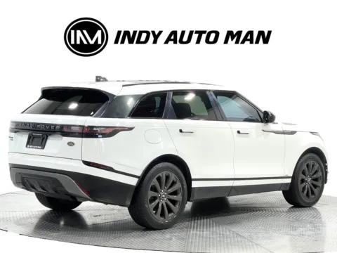 More photos of 2019 Land Rover Range Rover Velar SE R-Dynamic at Indy Auto Man - Indianapolis, IN