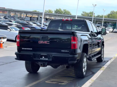 Another view of 2018 GMC Sierra 2500 HD Denali for sale in Indianapolis, IN at Indy Auto Man - Indianapolis