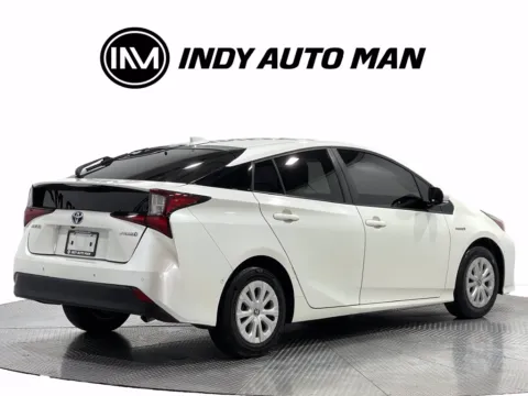 More photos of 2020 Toyota Prius LE at Indy Auto Man - Indianapolis, IN