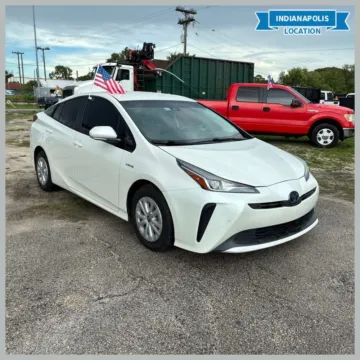 White 2020 Toyota Prius LE for sale in Indianapolis, IN