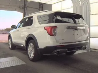 More photos of 2020 Ford Explorer Limited at Indy Auto Man - Indianapolis, IN