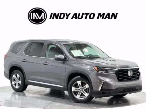 Photos of 2024 Honda Pilot EX-L 7 Passenger for sale in Indianapolis, IN at Indy Auto Man - Indianapolis