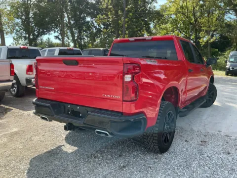 Another view of 2024 Chevrolet Silverado 1500 Custom Trail Boss for sale in Indianapolis, IN at Indy Auto Man - Indianapolis