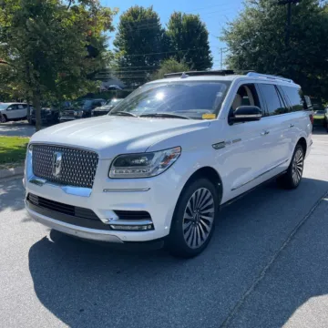 Photos of 2019 Lincoln Navigator L Reserve for sale in Indianapolis, IN at Indy Auto Man - Indianapolis