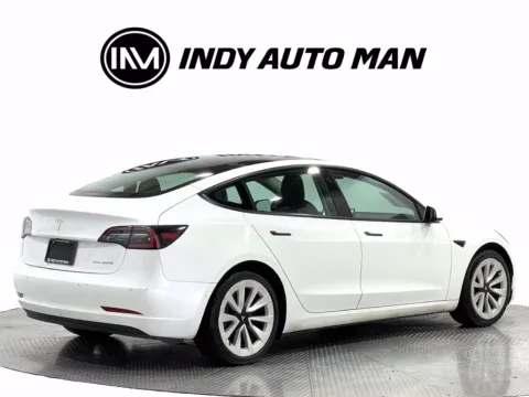 More photos of 2022 Tesla Model 3 Long Range at Indy Auto Man - Indianapolis, IN