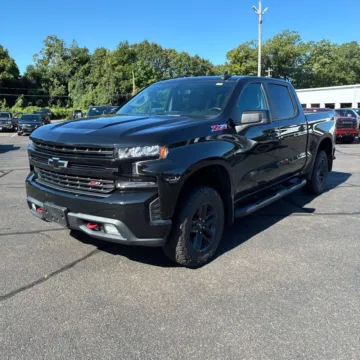 Photos of 2019 Chevrolet Silverado 1500 LT Trail Boss for sale in Indianapolis, IN at Indy Auto Man - Indianapolis