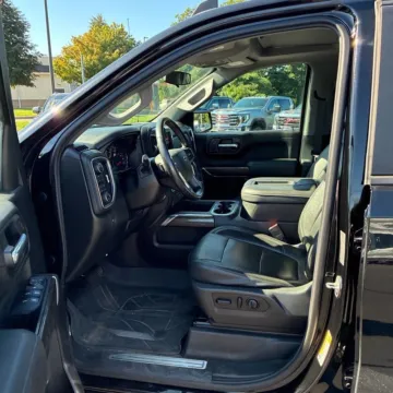More photos of 2019 Chevrolet Silverado 1500 LT Trail Boss at Indy Auto Man - Indianapolis, IN