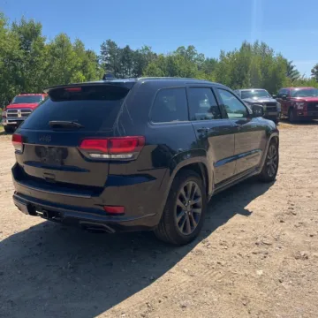 Another view of 2019 Jeep Grand Cherokee Overland for sale in Indianapolis, IN at Indy Auto Man - Indianapolis