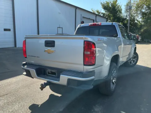 Another view of 2017 Chevrolet Colorado Z71 for sale in Indianapolis, IN at Indy Auto Man - Indianapolis