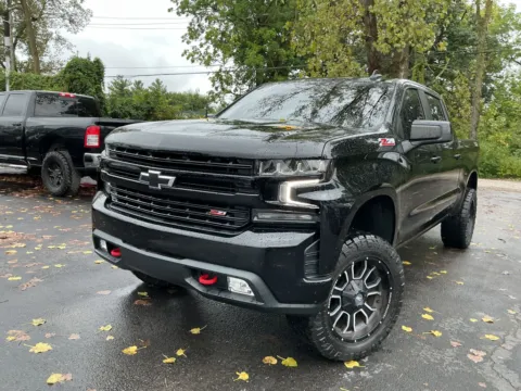Photos of 2021 Chevrolet Silverado 1500 LT Trail Boss for sale in Indianapolis, IN at Indy Auto Man - Indianapolis