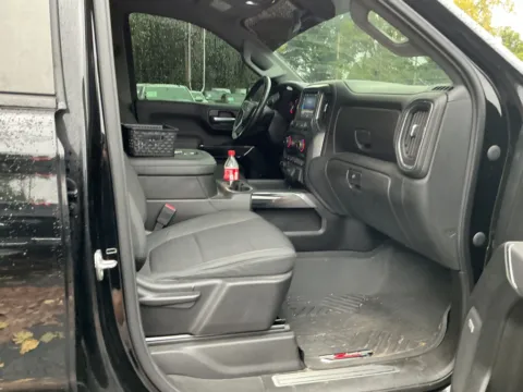 More photos of 2021 Chevrolet Silverado 1500 LT Trail Boss at Indy Auto Man - Indianapolis, IN