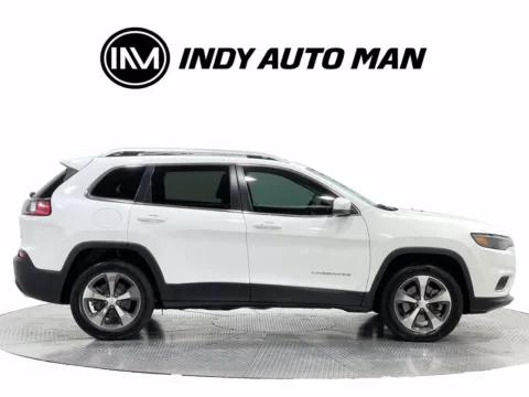 Another view of 2019 Jeep Cherokee Limited for sale in Indianapolis, IN at Indy Auto Man - Indianapolis