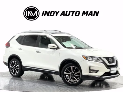 Photos of 2020 Nissan Rogue SL for sale in Indianapolis, IN at Indy Auto Man - Indianapolis