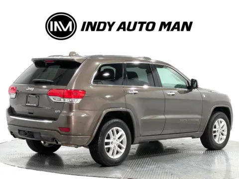 More photos of 2017 Jeep Grand Cherokee Overland at Indy Auto Man - Indianapolis, IN