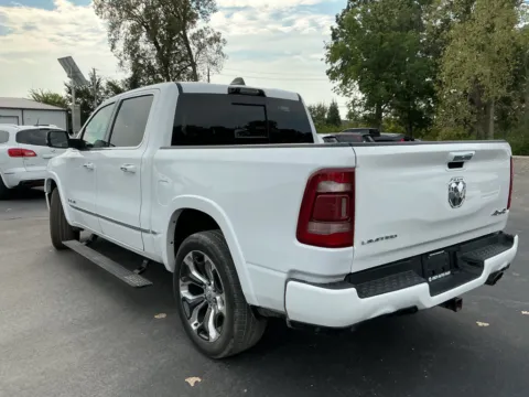 More photos of 2022 Ram 1500 Limited at Indy Auto Man - Indianapolis, IN