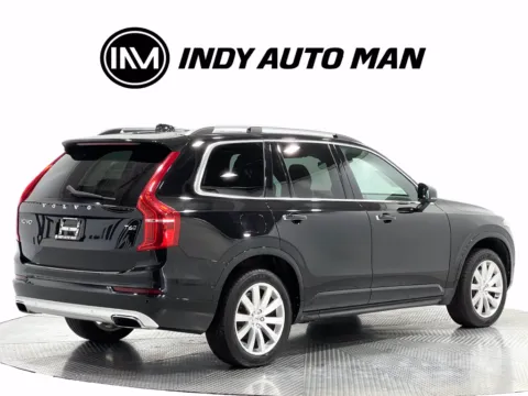 More photos of 2018 Volvo XC90 T6 Momentum at Indy Auto Man - Indianapolis, IN