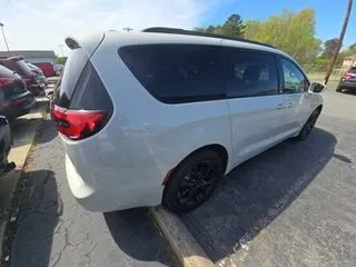 Another view of 2021 Chrysler Pacifica Limited for sale in Indianapolis, IN at Indy Auto Man - Indianapolis