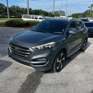 Photos of 2017 Hyundai Tucson Limited for sale in Indianapolis, IN at Indy Auto Man - Indianapolis
