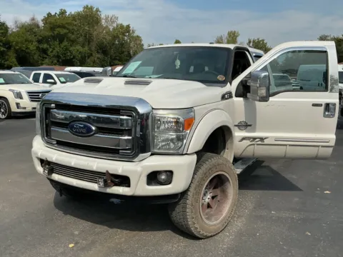 Photos of 2013 Ford F-250SD Lariat for sale in Indianapolis, IN at Indy Auto Man - Indianapolis