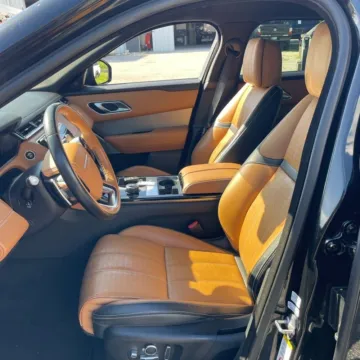 More photos of 2018 Land Rover Range Rover Velar SE R-Dynamic at Indy Auto Man - Indianapolis, IN