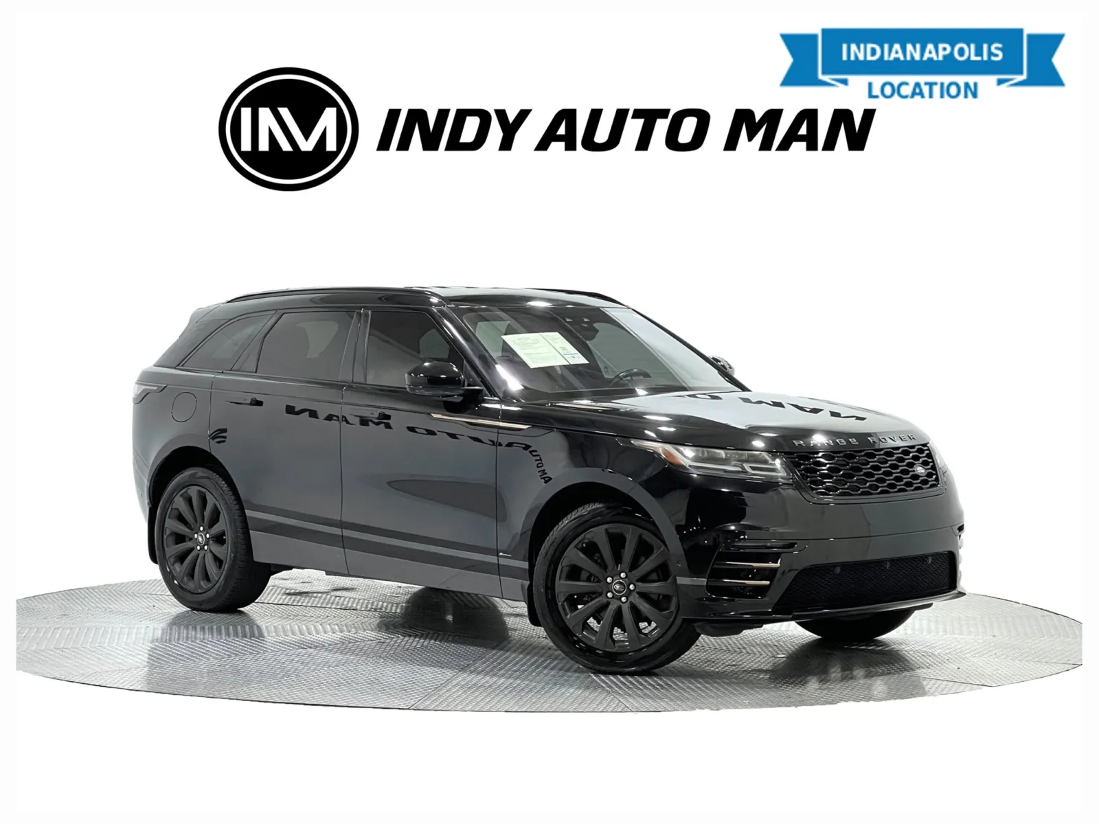 Black 2018 Land Rover Range Rover Velar SE R-Dynamic for sale in Indianapolis, IN