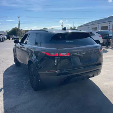 More photos of 2018 Land Rover Range Rover Velar SE R-Dynamic at Indy Auto Man - Indianapolis, IN