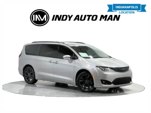 Silver 2020 Chrysler Pacifica Touring L Plus for sale in Indianapolis, IN