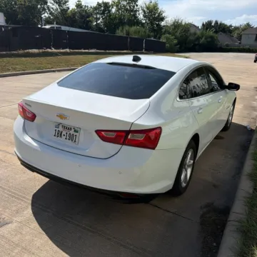 Another view of 2021 Chevrolet Malibu LS 1FL for sale in Indianapolis, IN at Indy Auto Man - Indianapolis
