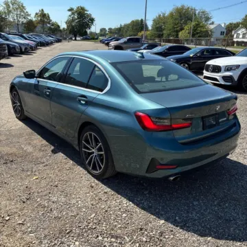 More photos of 2021 BMW 3 Series 330i xDrive at Indy Auto Man - Indianapolis, IN