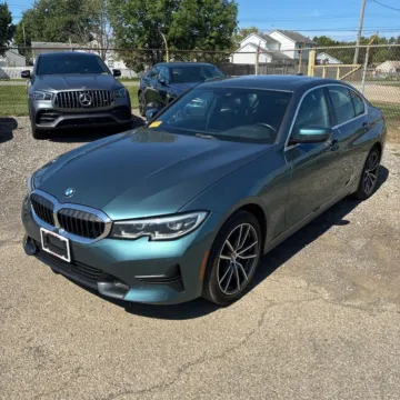 Photos of 2021 BMW 3 Series 330i xDrive for sale in Indianapolis, IN at Indy Auto Man - Indianapolis