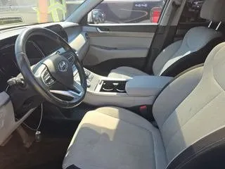 More photos of 2020 Hyundai Palisade SEL at Indy Auto Man - Indianapolis, IN