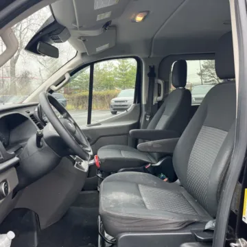 More photos of 2020 Ford Transit-350 XLT at Indy Auto Man - Indianapolis, IN