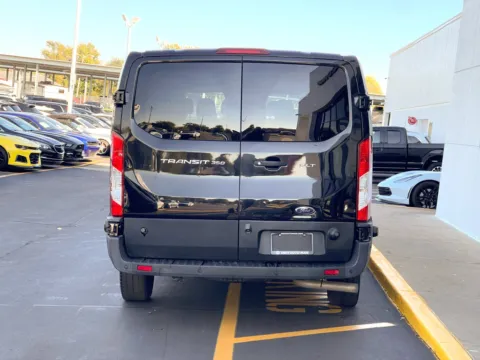 More photos of 2020 Ford Transit-350 XLT at Indy Auto Man - Indianapolis, IN