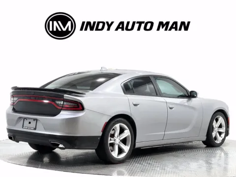 More photos of 2016 Dodge Charger R/T at Indy Auto Man - Indianapolis, IN