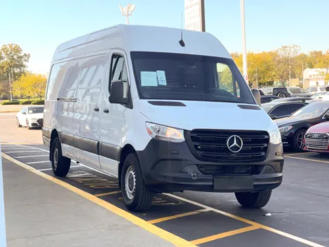 Photos of 2019 Mercedes-Benz Sprinter 3500 Cargo 170 WB High Roof for sale in Indianapolis, IN at Indy Auto Man - Indianapolis
